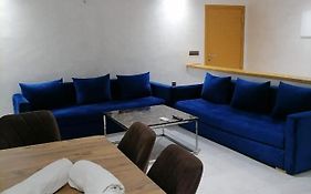 Belle Residence - Families Only